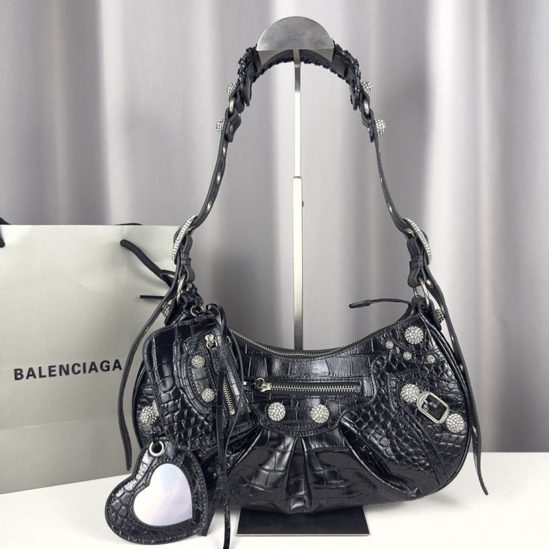 Ba*len*cia*ga classic city bags